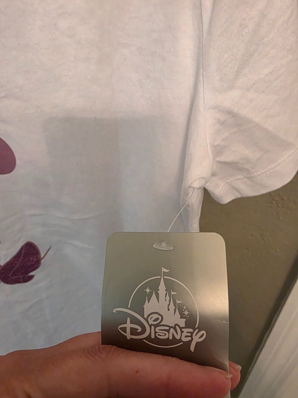 Disney Parks Ladies Pink Glitter Minnie Mouse Graphic V Neck Tee Shirt M NEW - Picture 5 of 9